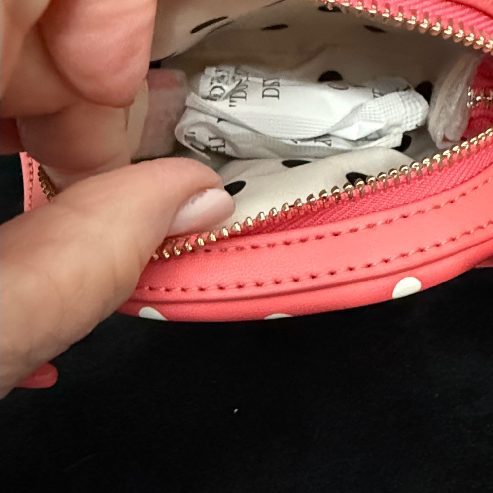 NWT Kate Spade Shelly Polka Dot Crab Bag - Picture 3 of 3